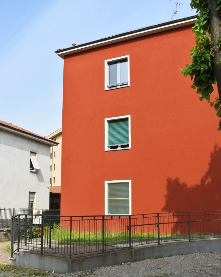 Ostello Di Saronno - Malpensa Hostel מראה חיצוני תמונה