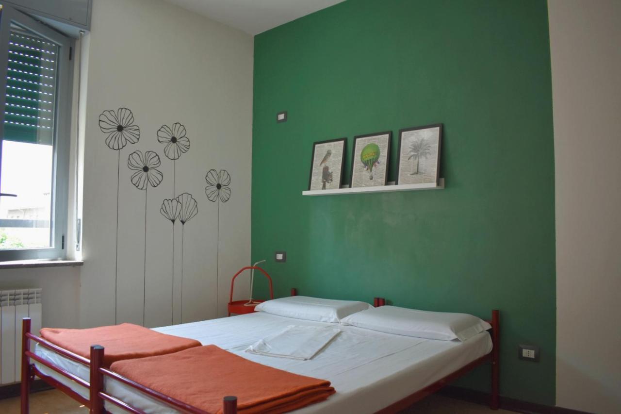 Ostello Di Saronno - Malpensa Hostel מראה חיצוני תמונה