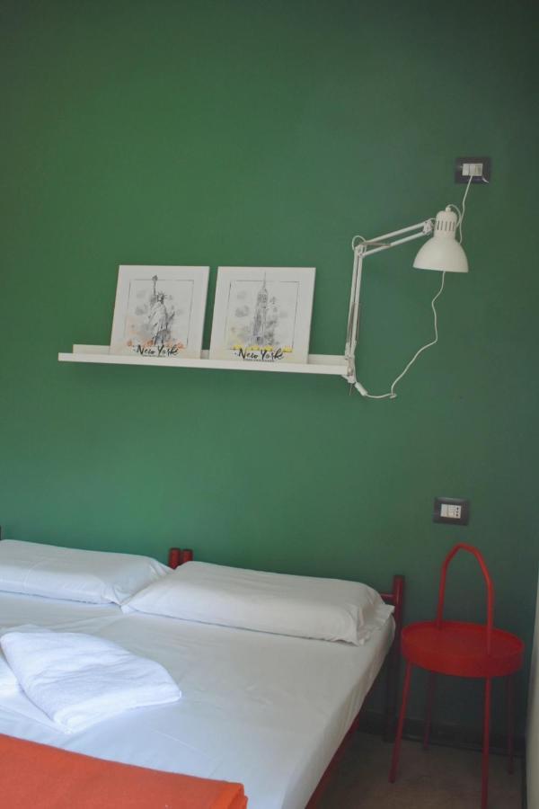 Ostello Di Saronno - Malpensa Hostel מראה חיצוני תמונה