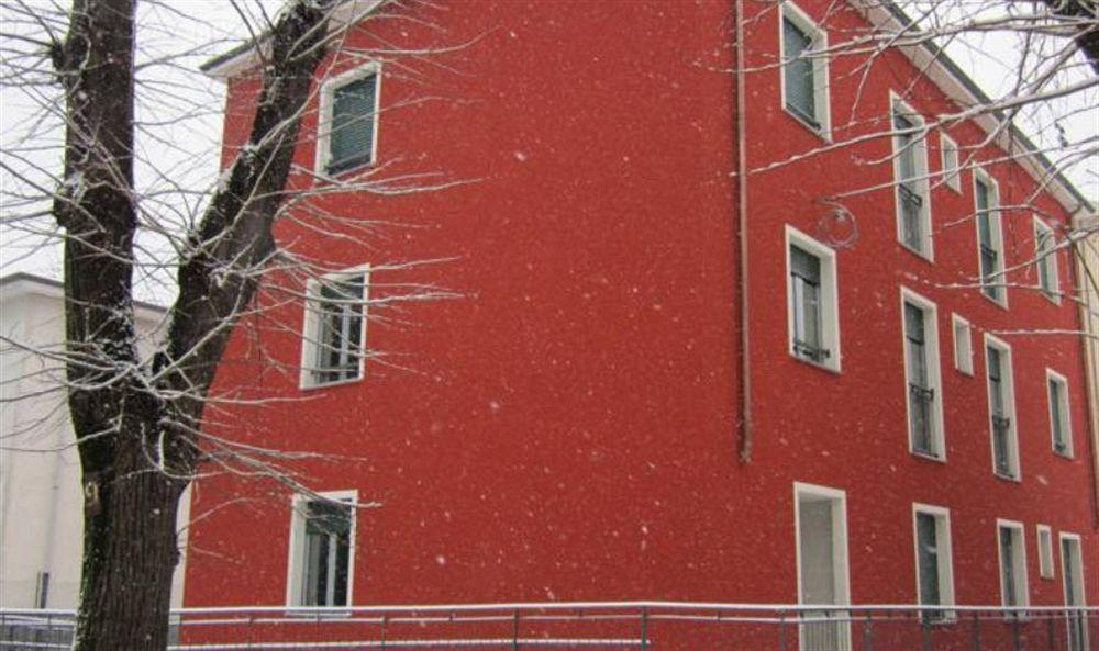 Ostello Di Saronno - Malpensa Hostel מראה חיצוני תמונה