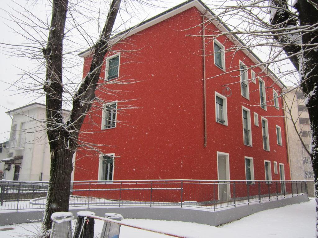 Ostello Di Saronno - Malpensa Hostel מראה חיצוני תמונה
