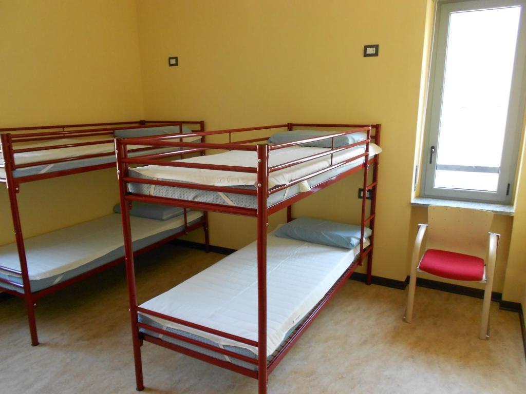 Ostello Di Saronno - Malpensa Hostel חדר תמונה