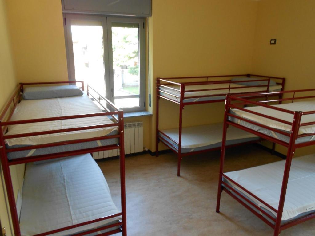 Ostello Di Saronno - Malpensa Hostel מראה חיצוני תמונה