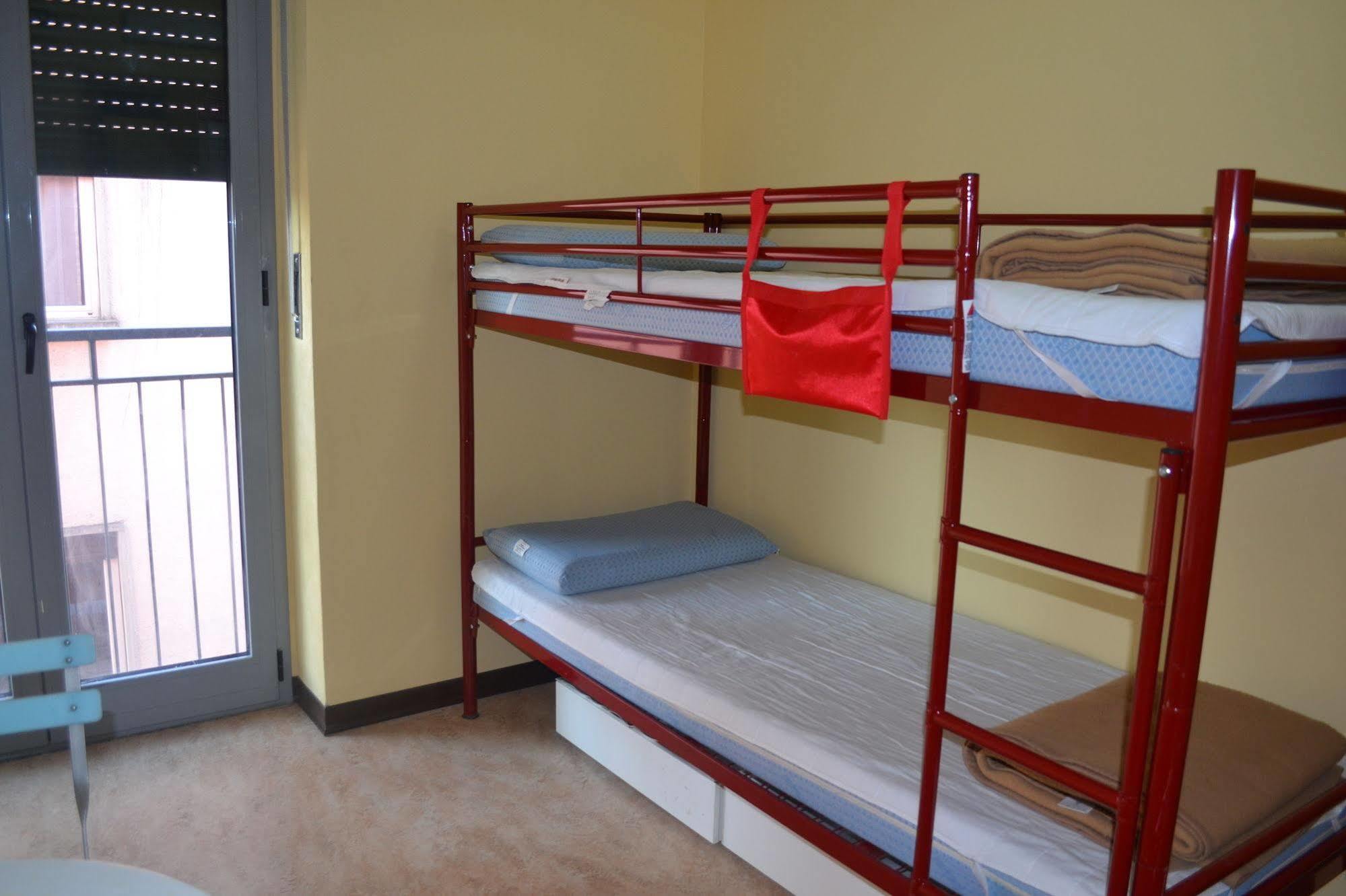 Ostello Di Saronno - Malpensa Hostel מראה חיצוני תמונה